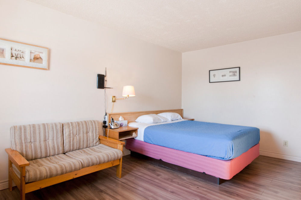 Horizon Motel Saint Albert Exterior photo